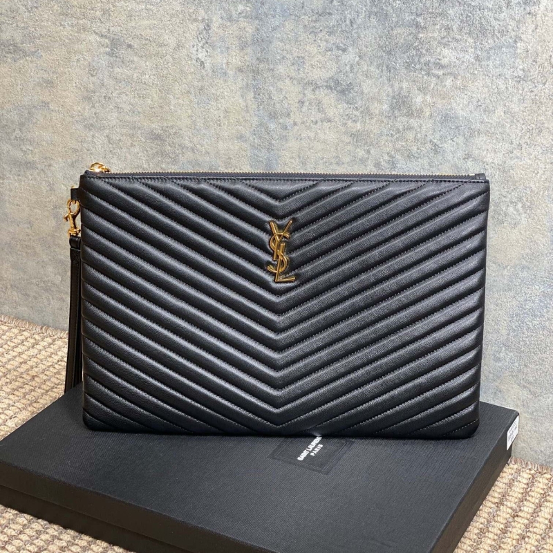 Y51 clutch bags